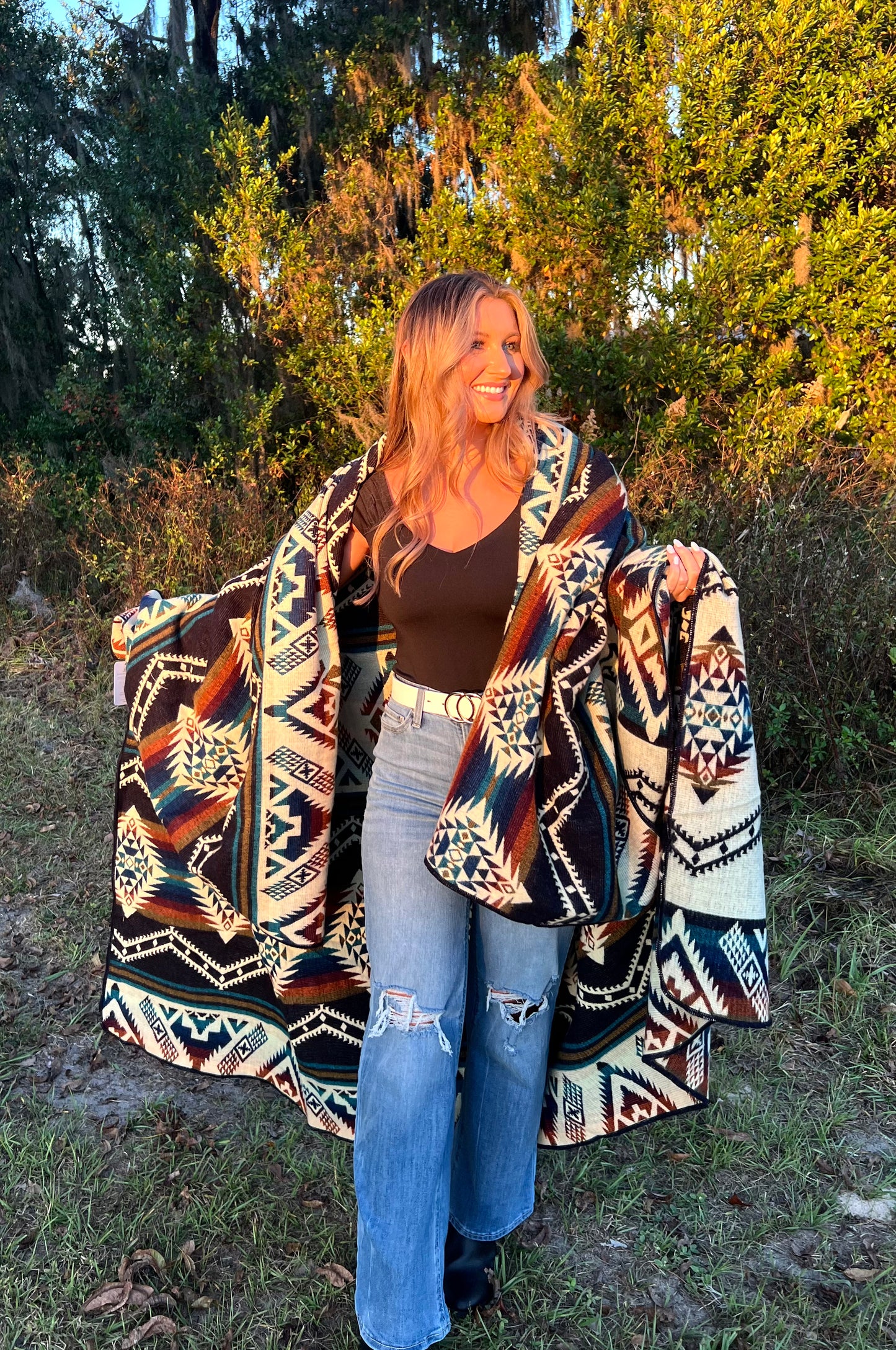 Andean Alpaca Wool Blanket
Blue